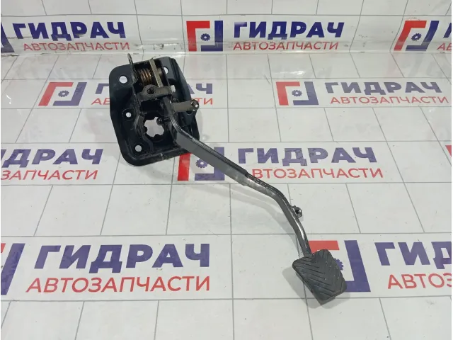 Педаль сцепления Mitsubishi ASX MN101629