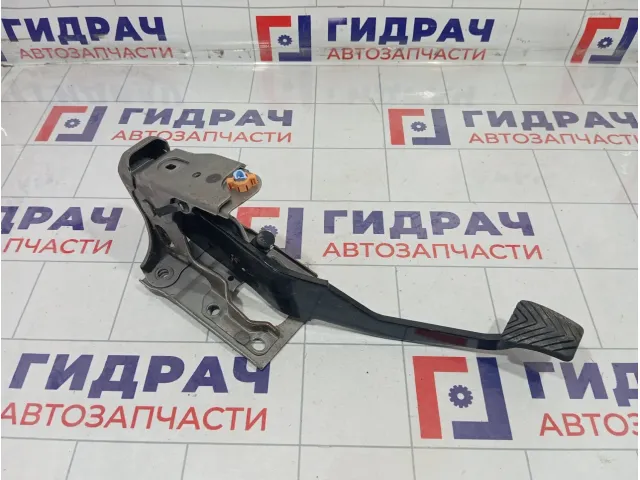 Педаль тормоза Mitsubishi ASX 4620A160