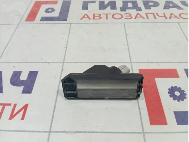 Фонарь подсветки номера Mitsubishi ASX 8341A132