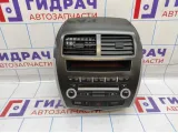 Магнитола Mitsubishi ASX 8002A920HA. Дефект.
