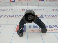 Опора двигателя задняя Mitsubishi ASX MN101572.
