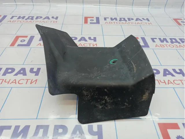 Пыльник горловины топливного бака Mitsubishi ASX 1741A151. Дефект.