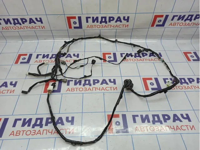 Проводка двери багажника Mitsubishi ASX 8512B306.