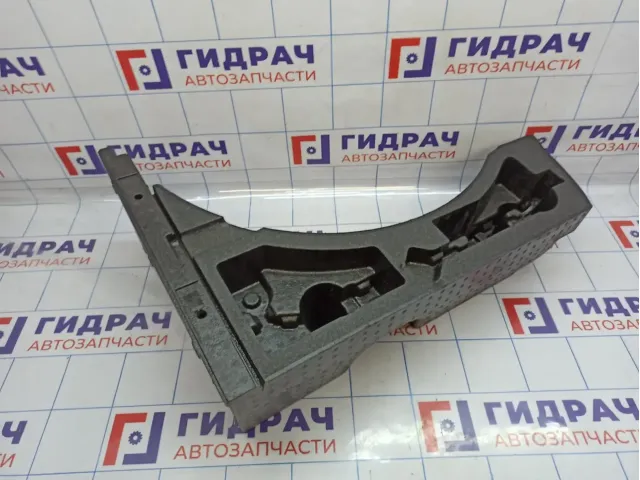 Ящик для инструментов левый Mitsubishi ASX 7646A155.