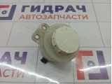 Бачок главного тормозного цилиндра MITSUBISHI AIRTREK MR370276