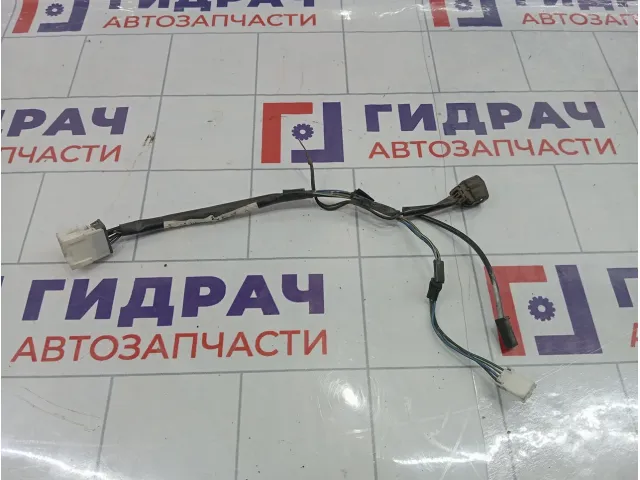 Проводка крышки багажника  MITSUBISHI AIRTREK MR515763
