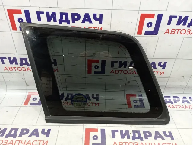 Стекло кузовное глухое левое MITSUBISHI AIRTREK MR574297