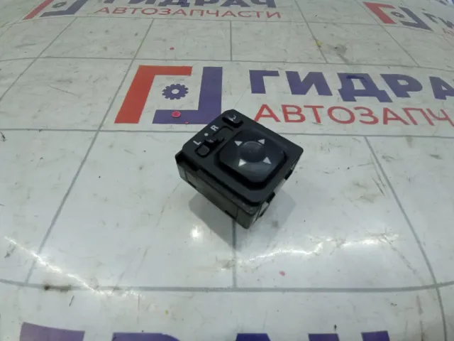 Переключатель регулировки зеркал MITSUBISHI AIRTREK MR951187