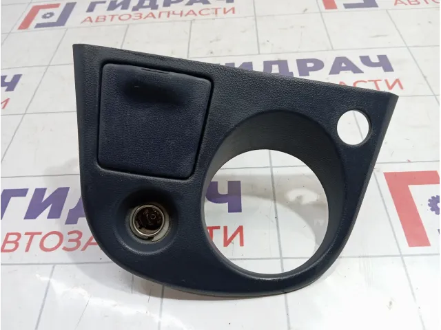 Накладка консоли КПП Mitsubishi Airtrek MR480879