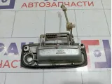 Ручка двери багажника Mitsubishi Airtrek MR556095