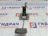 Педаль тормоза Mitsubishi Airtrek MR955960