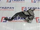 Педаль стояночного тормоза Mitsubishi Airtrek MR527084