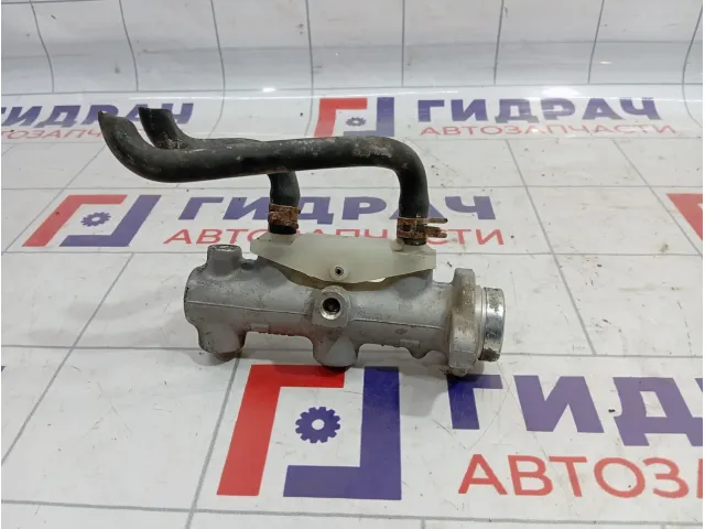Цилиндр тормозной главный Mitsubishi Airtrek MR289188