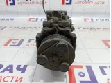 Компрессор кондиционера Mitsubishi Airtrek MR460704