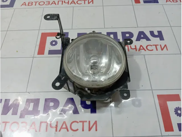 Фара противотуманная левая Mitsubishi Airtrek MR515727