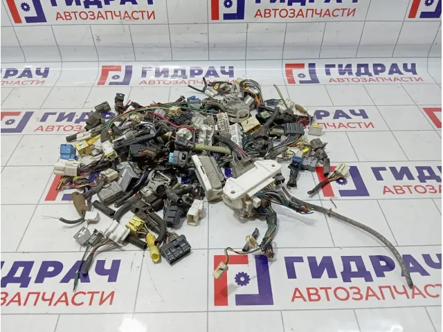 Фишка (разъём) Mitsubishi Airtrek