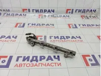 Рейка топливная Mitsubishi Airtrek MR507456