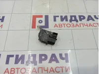 Моторчик заслонки отопителя Mitsubishi Airtrek