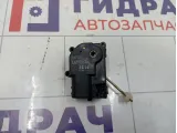 Моторчик заслонки отопителя Mitsubishi Airtrek