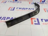 Обшивка багажника задняя правая Mitsubishi Carisma MB947084