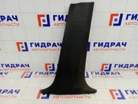 Обшивка стойки средней правой нижняя Mitsubishi Carisma MR381430