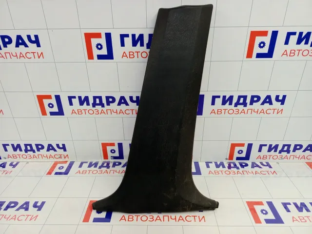 Обшивка стойки средней правой нижняя Mitsubishi Carisma MR381430