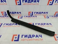Накладка порога передняя левая Mitsubishi Carisma MB947231