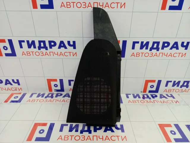 Решетка динамика задняя правая Mitsubishi Carisma MB947040