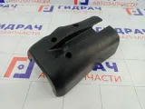 Кожух рулевой колонки нижний Mitsubishi Carisma