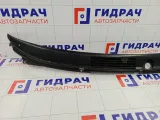 Решетка под лобовое стекло (Жабо) Mitsubishi Carisma MB944695