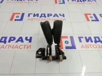 Ответная часть ремня безопасности центральная задняя Mitsubishi Carisma