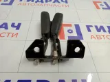 Ответная часть ремня безопасности центральная задняя Mitsubishi Carisma