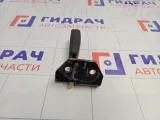Ответная часть ремня безопасности Mitsubishi Carisma