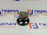 Насос гидроусилителя Mitsubishi Carisma