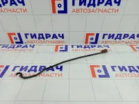 Держатель капота Mitsubishi Carisma