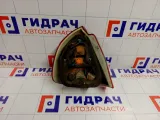 Фонарь задний наружный правый Mitsubishi Carisma