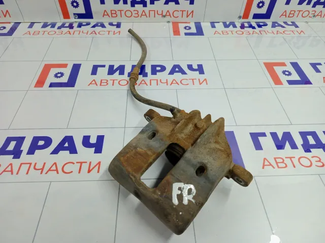 Суппорт тормозной передний правый Mitsubishi Carisma