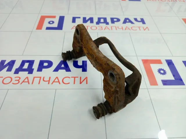 Направляющая скоба суппорта передняя Mitsubishi Carisma