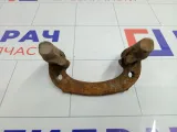 Направляющая скоба суппорта задняя Mitsubishi Carisma