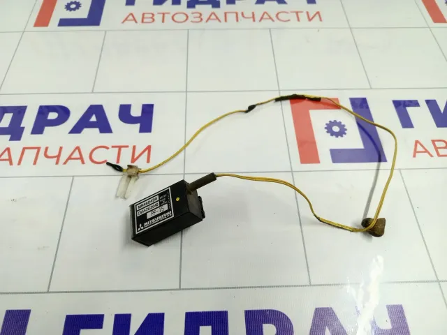 Датчик температуры Mitsubishi Carisma MR460499
