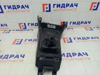 Консоль центральная Mitsubishi Colt MR759309