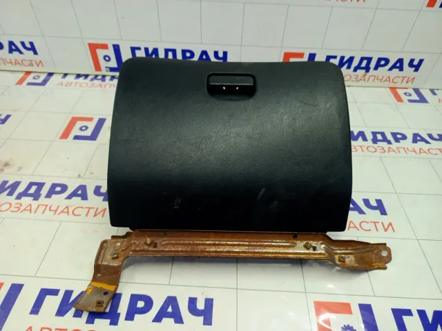 Бардачок Mitsubishi Colt MR748170