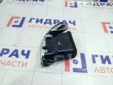 Дефлектор воздушный левый Mitsubishi Colt MR748145