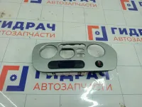Накладка блока управления печкой (отопителем) Mitsubishi Colt MR756089