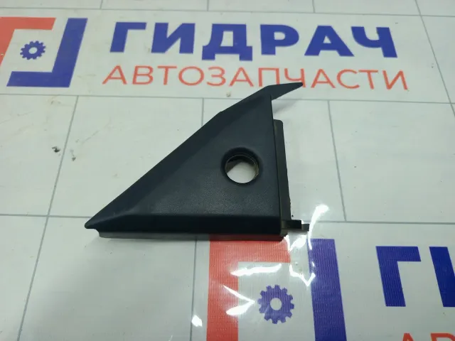 Крышка зеркала внутренняя левая Mitsubishi Colt MR191533