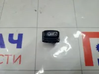Кнопка кондиционера Mitsubishi Colt MR568320