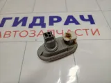 Повторитель на крыло Mitsubishi Colt MR442389