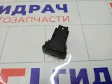 Кнопка противотуманных фар Mitsubishi Colt MR381924