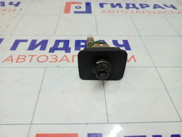Кнопка корректора фар Mitsubishi Colt MB604847