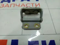 Петли двери багажника Mitsubishi Colt